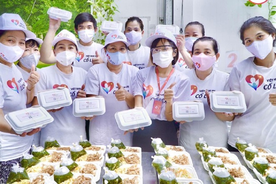 Chương trình hỗ trợ 10 tấn gạo cho bếp ăn từ thiện Tâm Đức